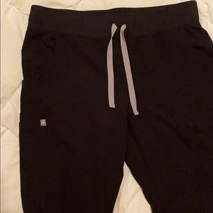 Figs black 4 pocket scrub pants, Medium Tall
